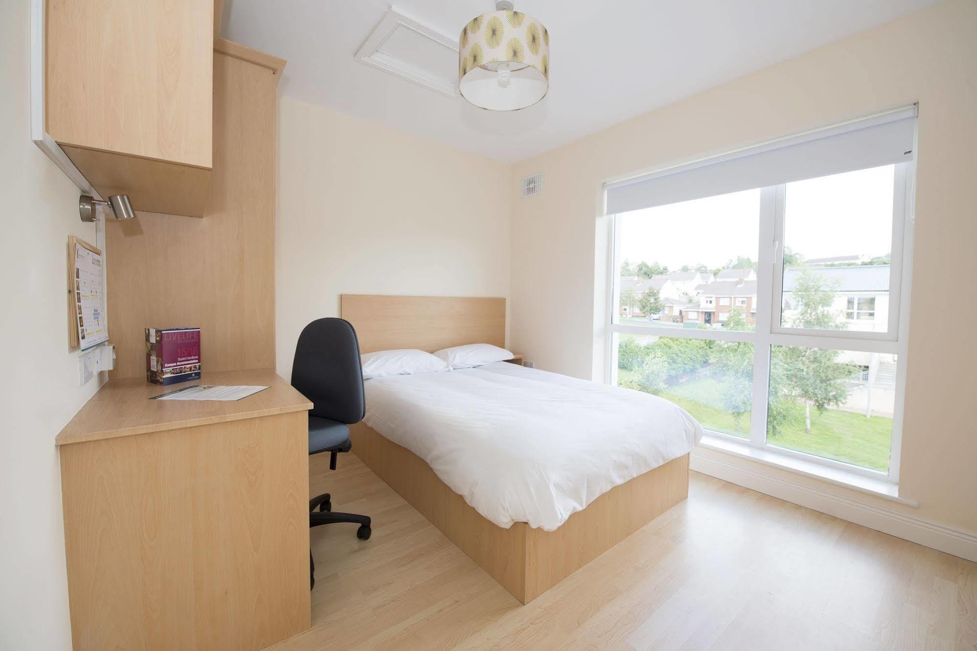 Troy Self Catering Village Limerick Ireland Exteriör bild